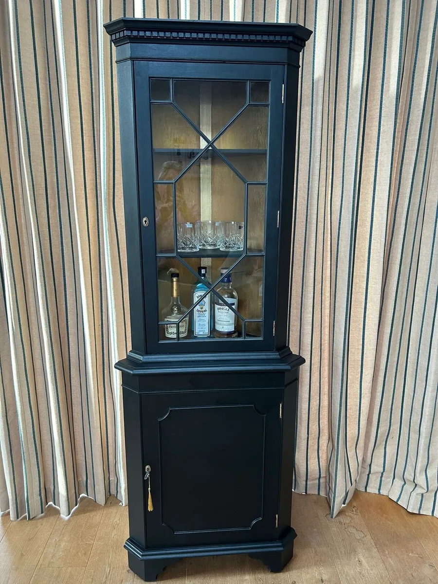 Drinks cabinet / corner unit - Image 1