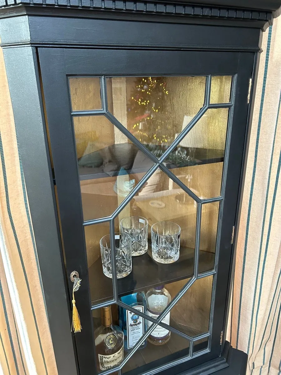 Drinks cabinet / corner unit - Image 4