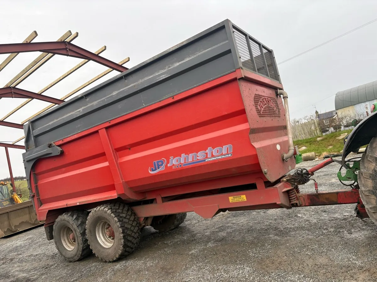 Silage trailer Johnston 16ton - Image 1