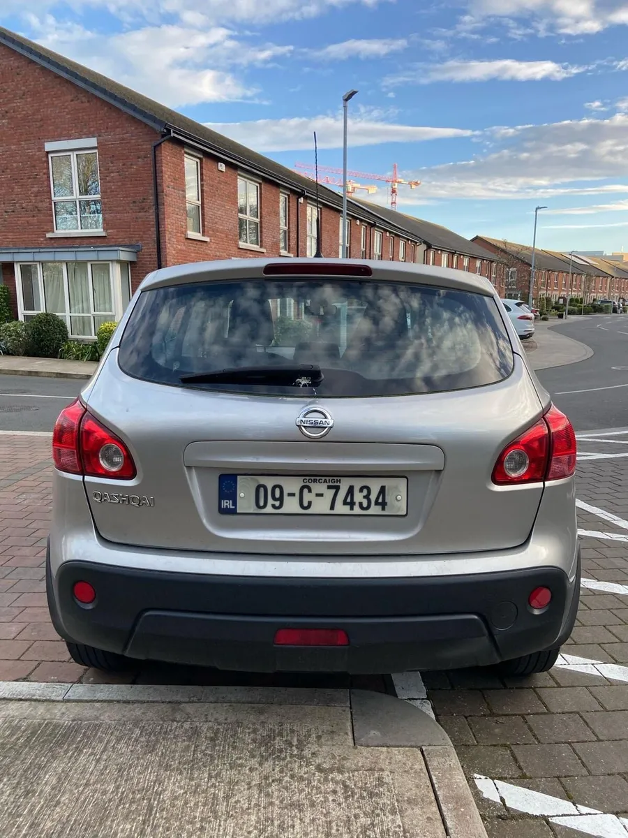 Nissan Qashqai 2009 - Image 4
