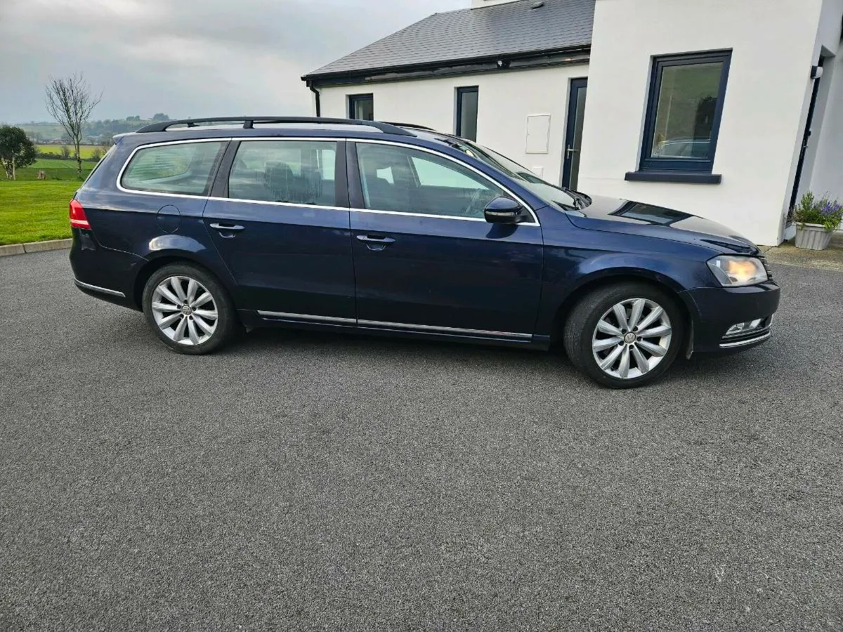 Volkswagen Passat Highline TDI 2.0 Estate - Image 2