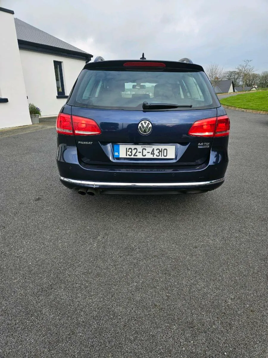 Volkswagen Passat Highline TDI 2.0 Estate - Image 3