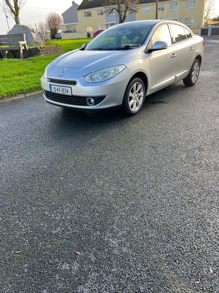 Renault Fluence 1.5 Diesel 2010 - Image 2