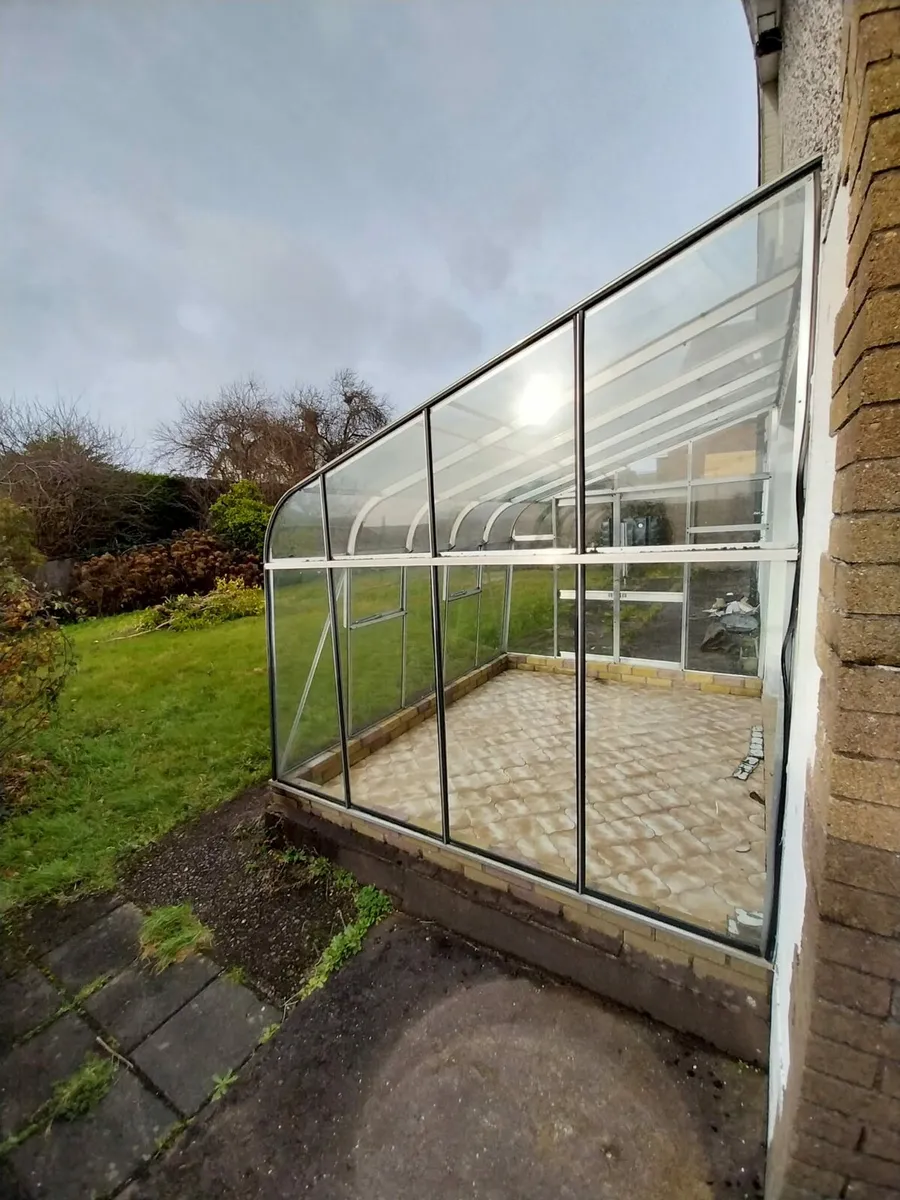 Conservatory/Sunroom - Image 1