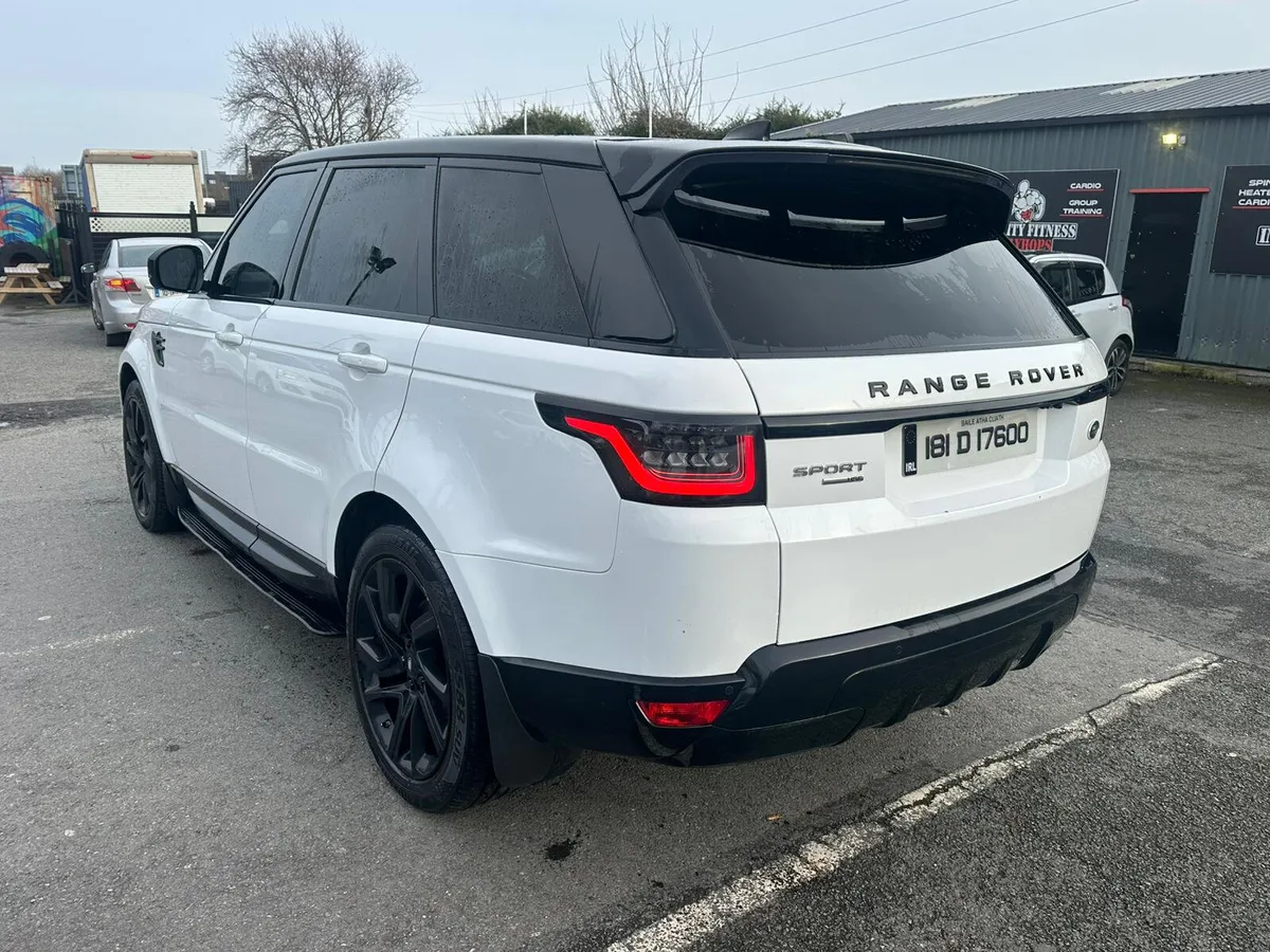 Land Rover Range Rover Sport 2018 - Image 3