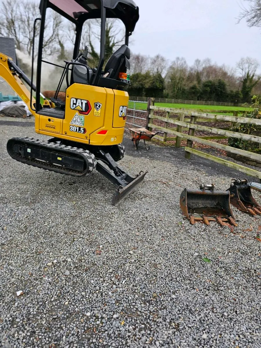 2023 cat Mini digger - Image 4