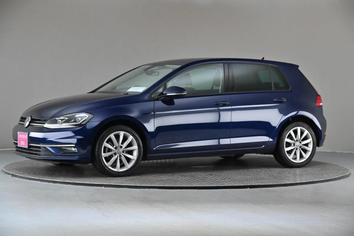 Volkswagen Golf 1.2 TSI DSG MK 7.5 COMFORTLINE **C - Image 4