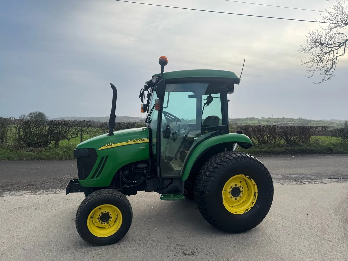 John Deere Compact Tractor - Image 1