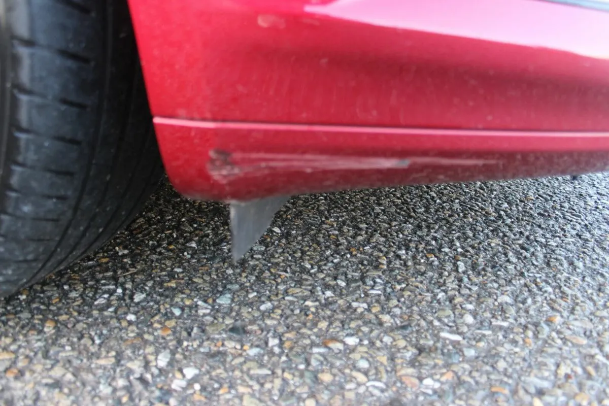 Ford Mondeo 1.5TDCi 120PS Titanium - Image 3