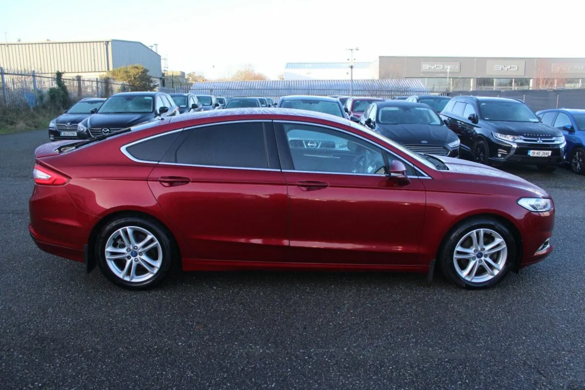 Ford Mondeo 1.5TDCi 120PS Titanium - Image 4