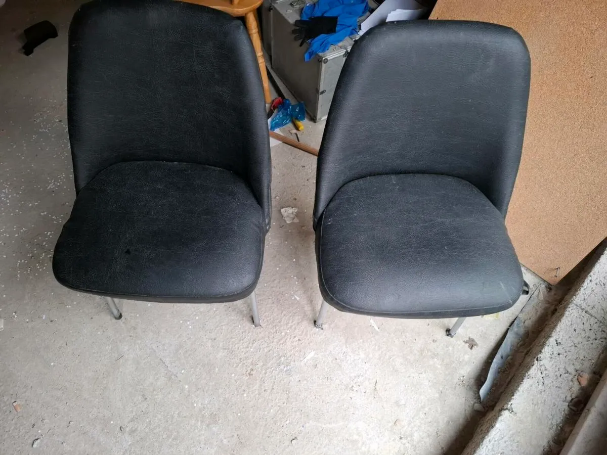 2 x Black Leather Chair. - Image 1