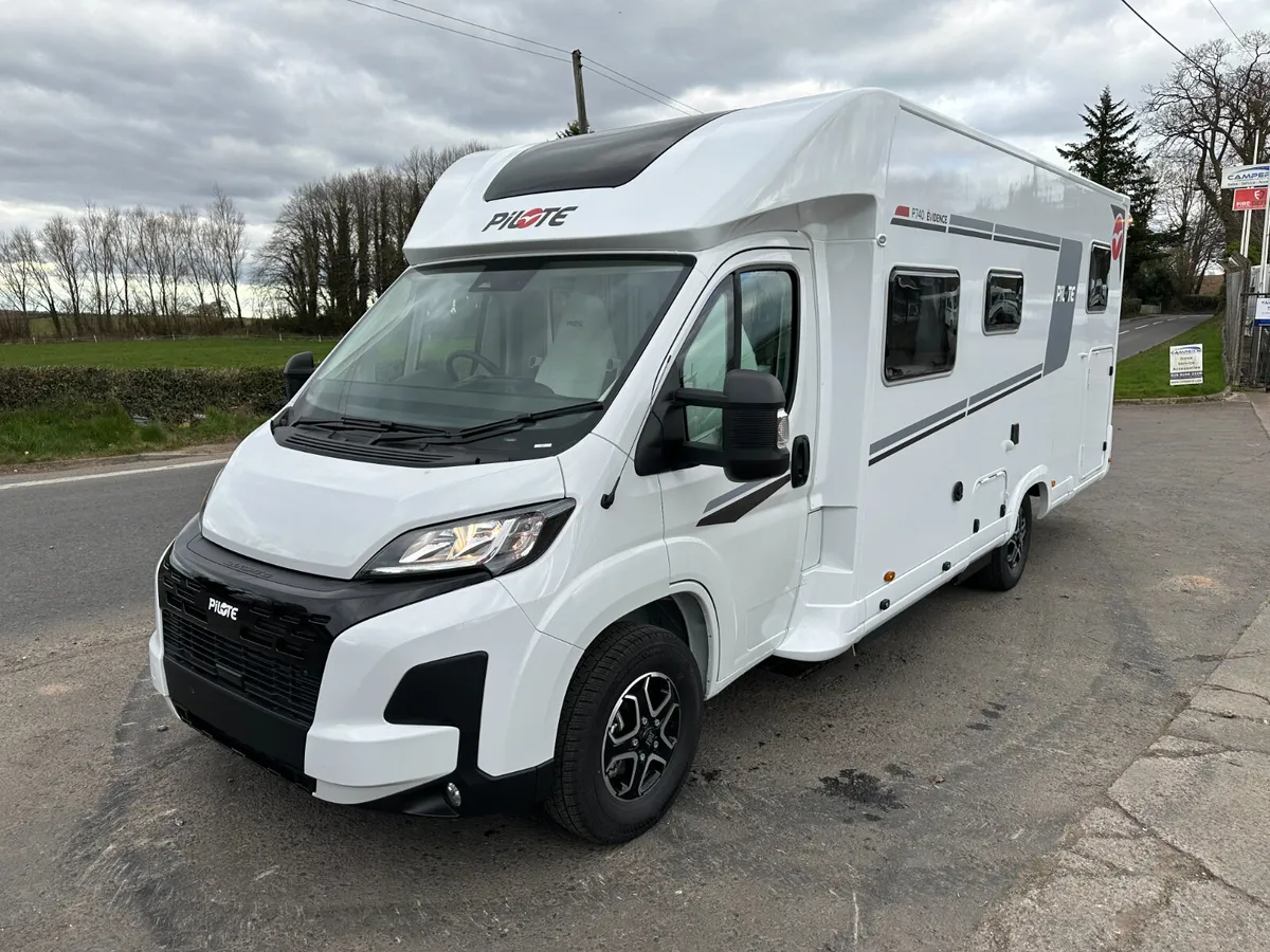 New Pilote P740 FGJ ***Special Offer*** - Image 1