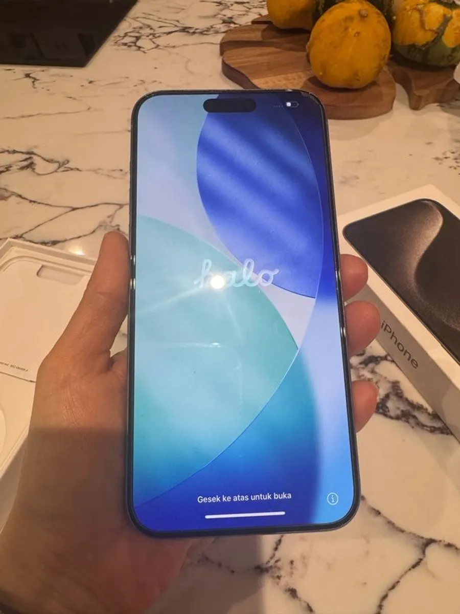 iPhone 15 Pro Max - Image 1