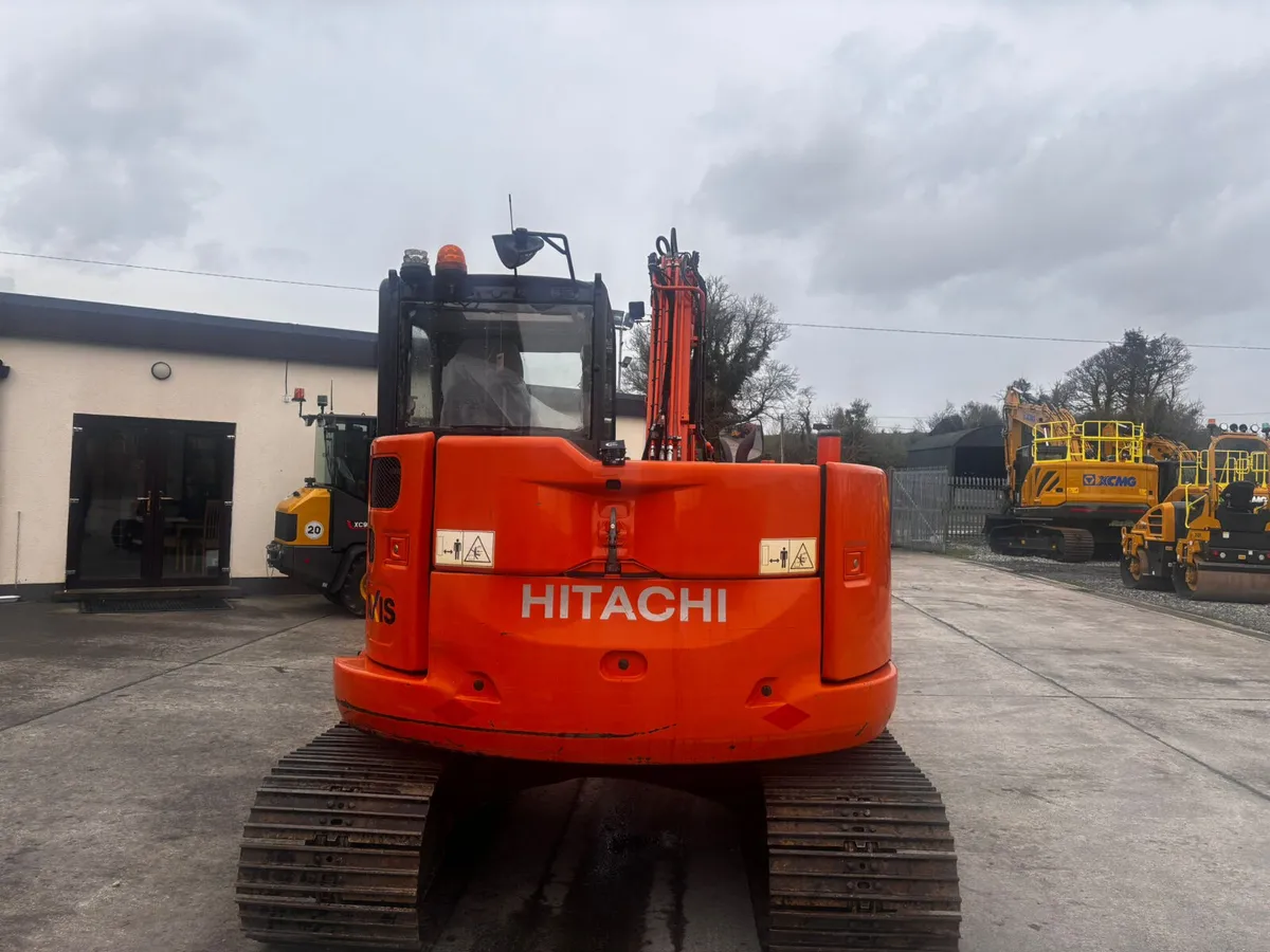 2014 Hitachi ZX85USB-5A - Image 4
