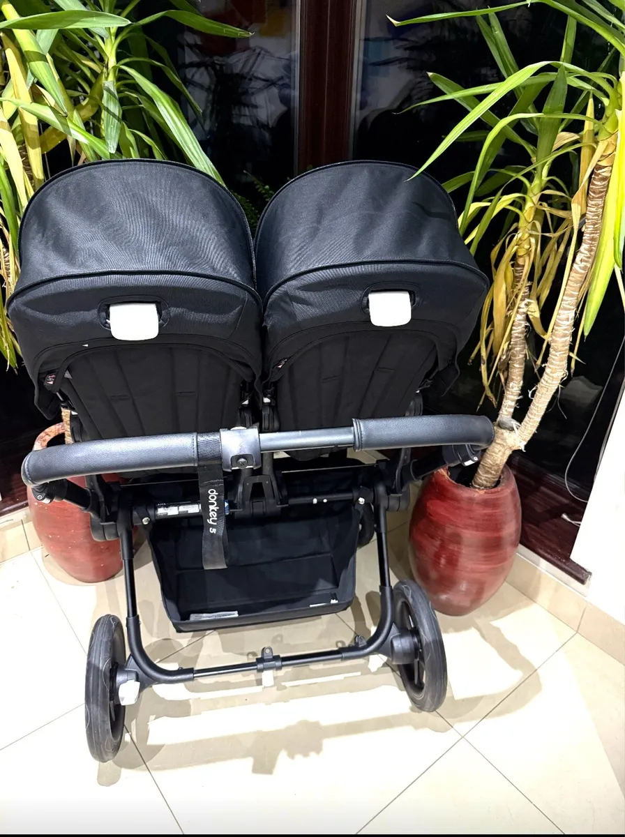 Bugaboo Donkey 5 in Swords - Image 2