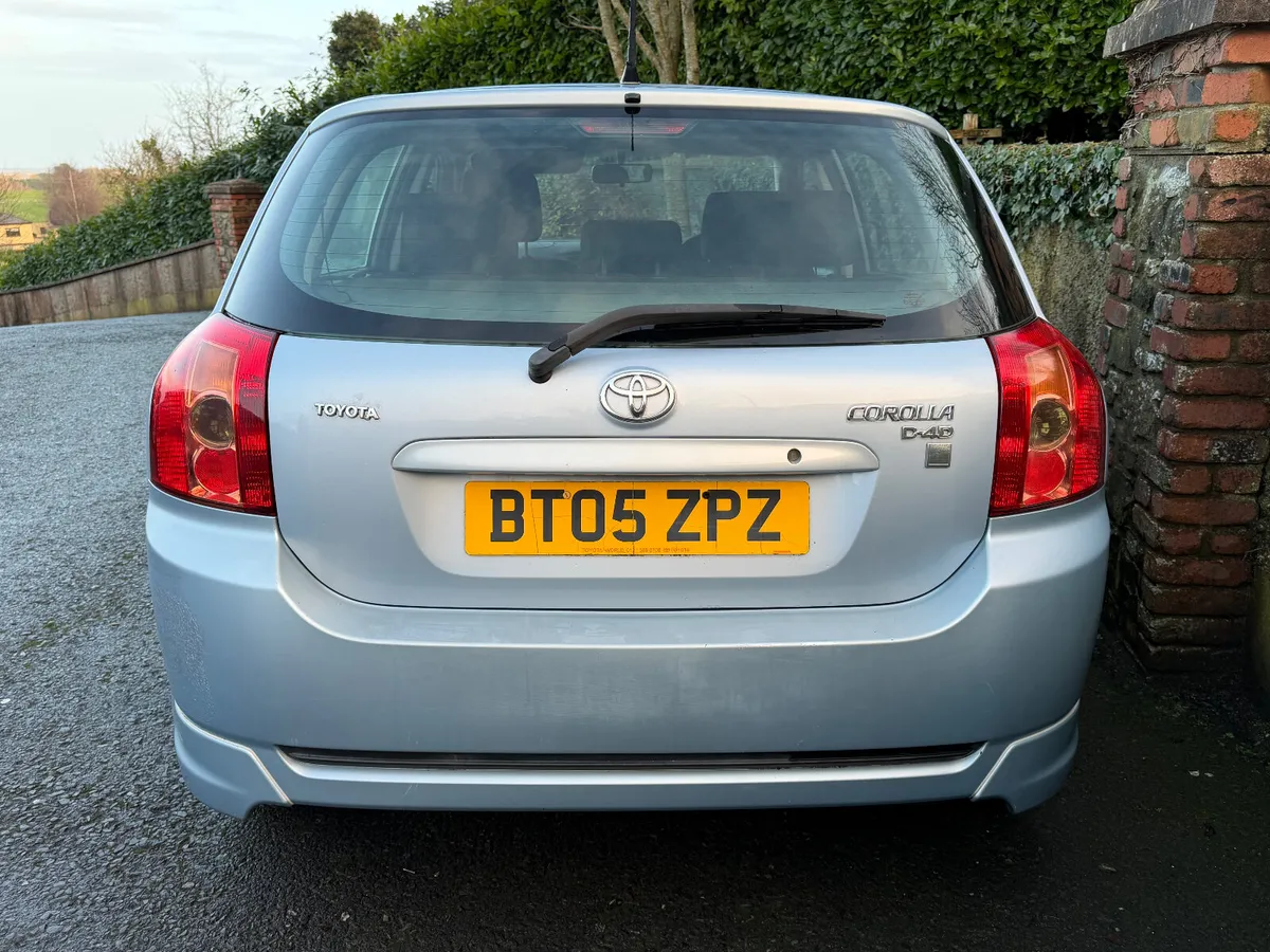 2005 Toyota Corolla 1.4D 5dr - Image 4