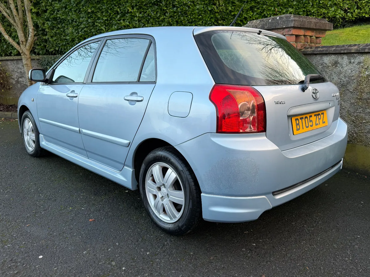 2005 Toyota Corolla 1.4D 5dr - Image 3