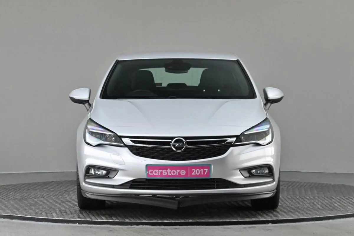 Opel Astra 1.6CDTi 110BHP +SRI - Image 3