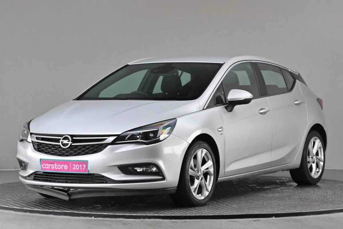 Opel Astra 1.6CDTi 110BHP +SRI - Image 4