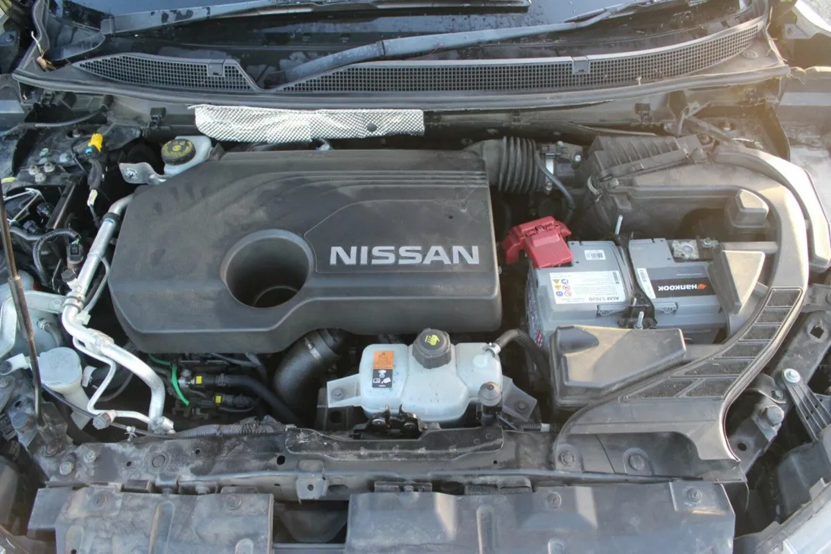 Nissan Qashqai 1.5 DSL SV PREMIUM - Image 4