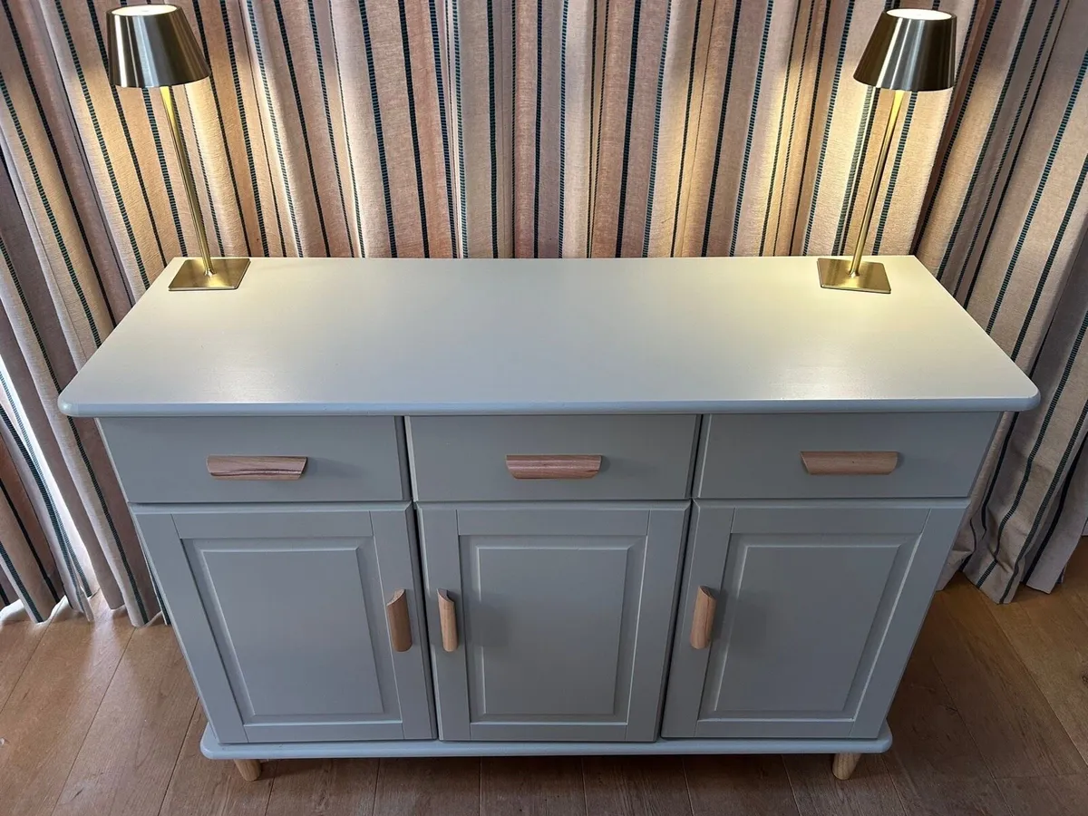 Sideboard /cabinet / dresser - Image 2