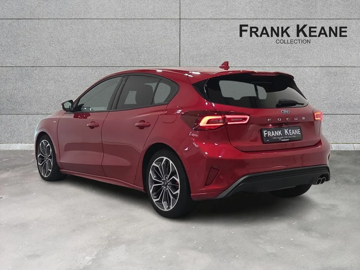 Ford Focus 1.5L EcoBlue 120PS ST-Line Vignale Auto - Image 3