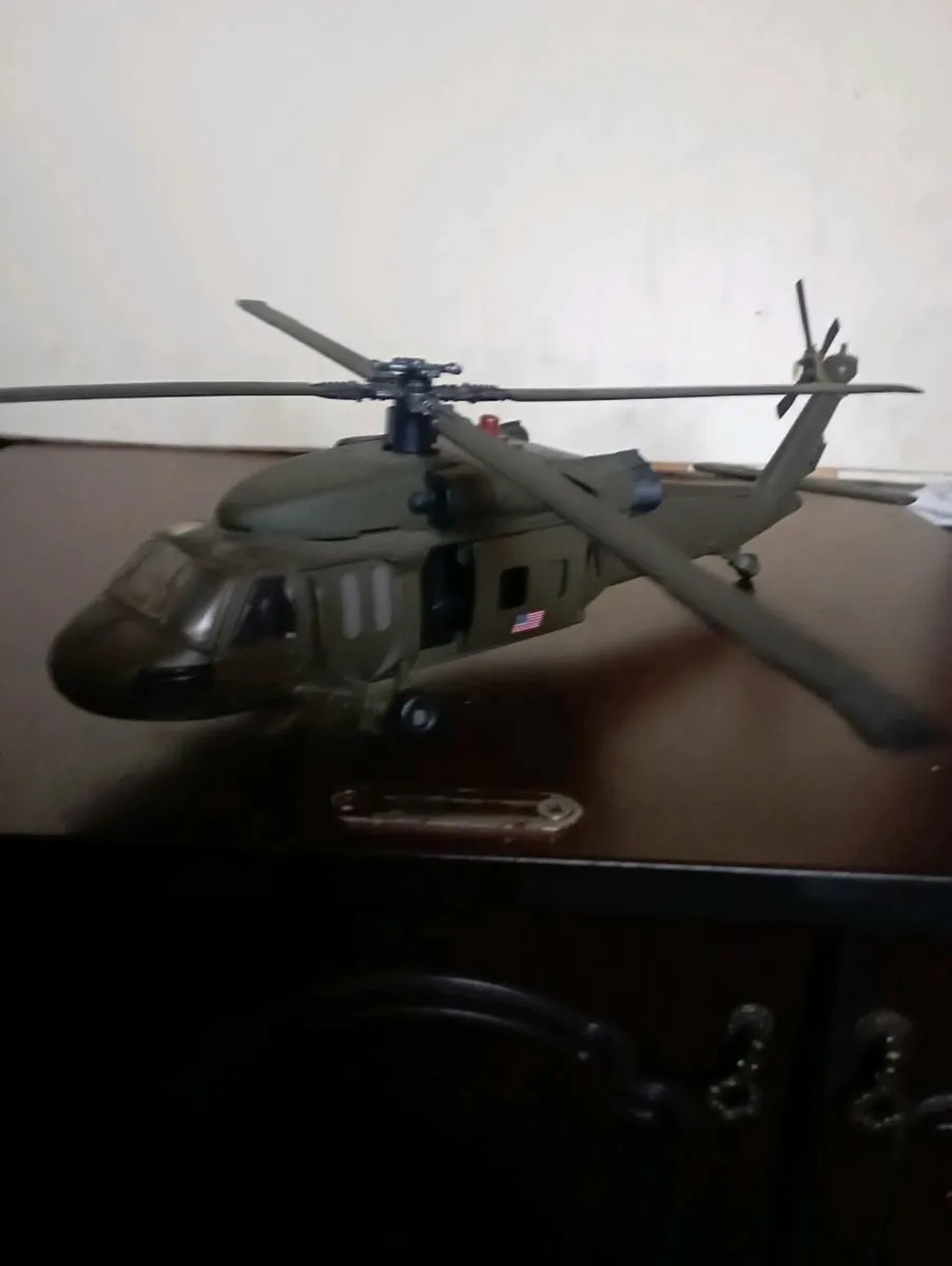 5 MIILITARY DIE-CAST MODLES FOR SALE IN LIMERICL - Image 3