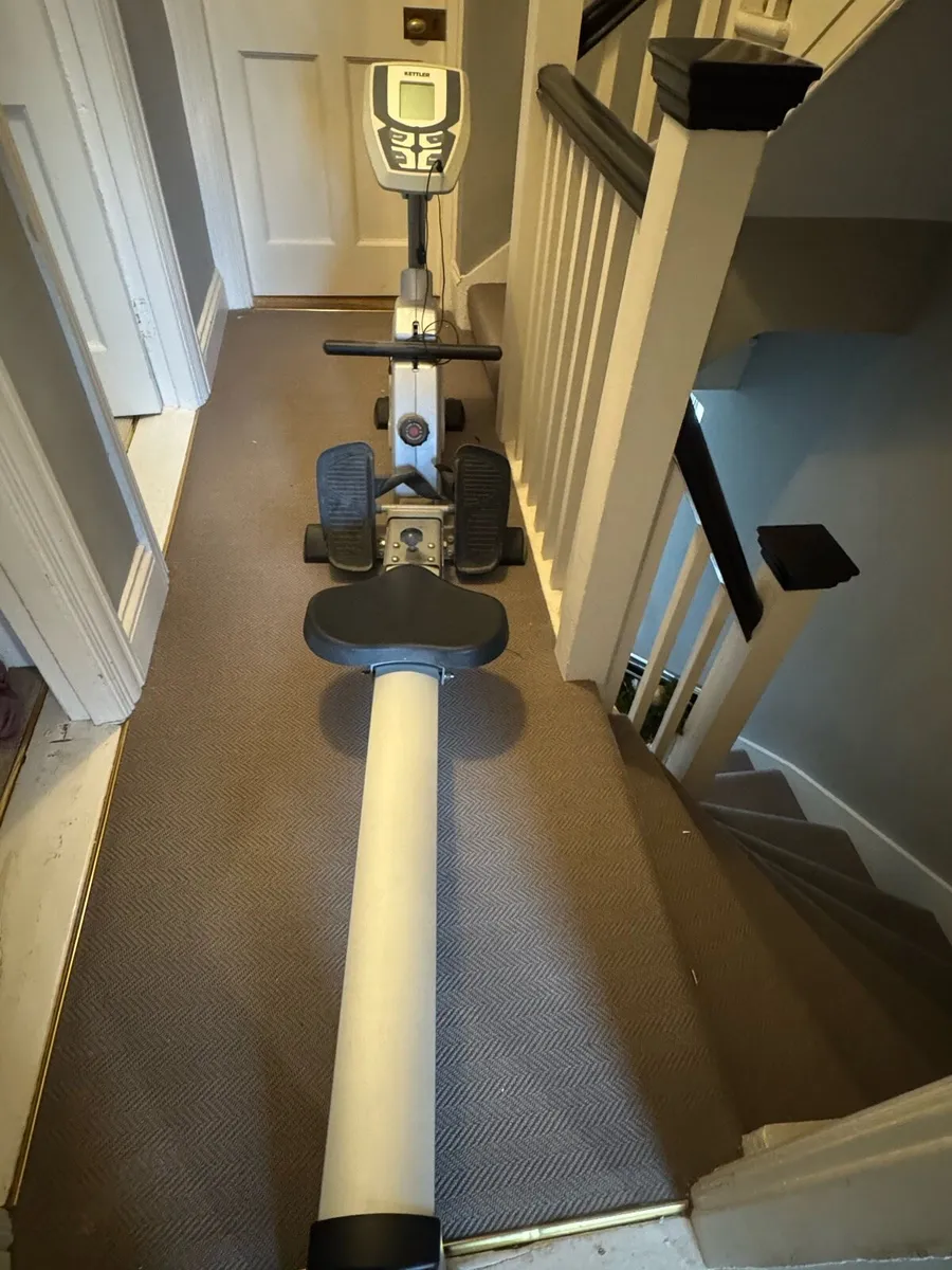 Rowing Machine - Image 1