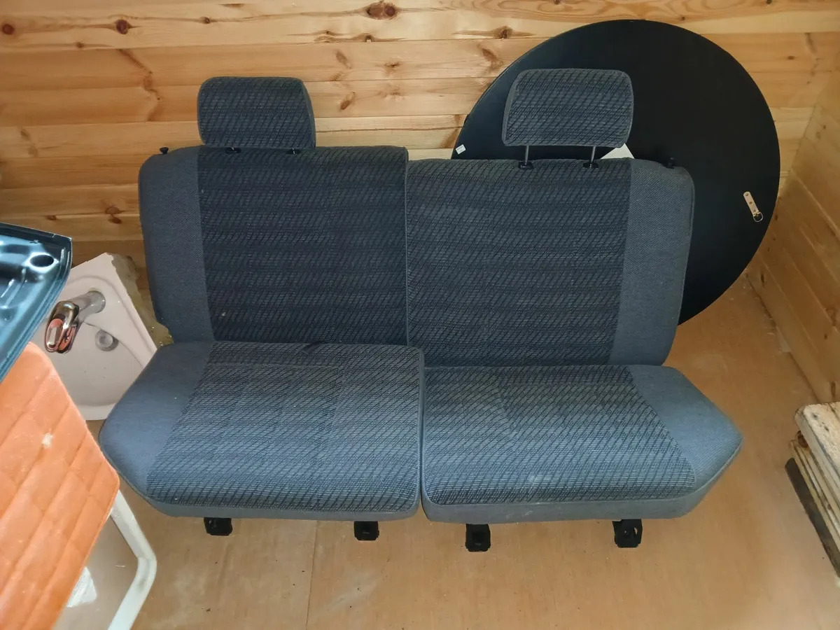 Toyota Surf Gen 2 rear seats
