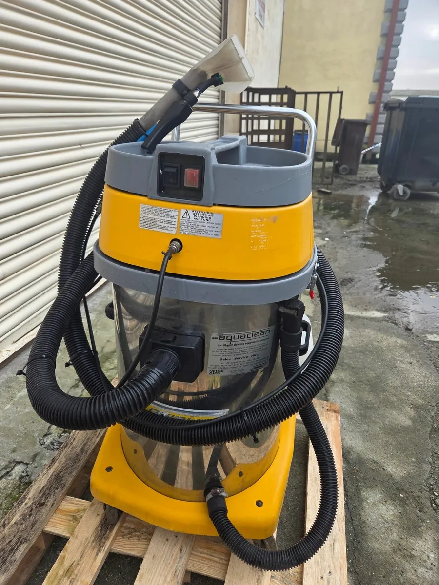 Valeting vacuum cleaner - Image 1