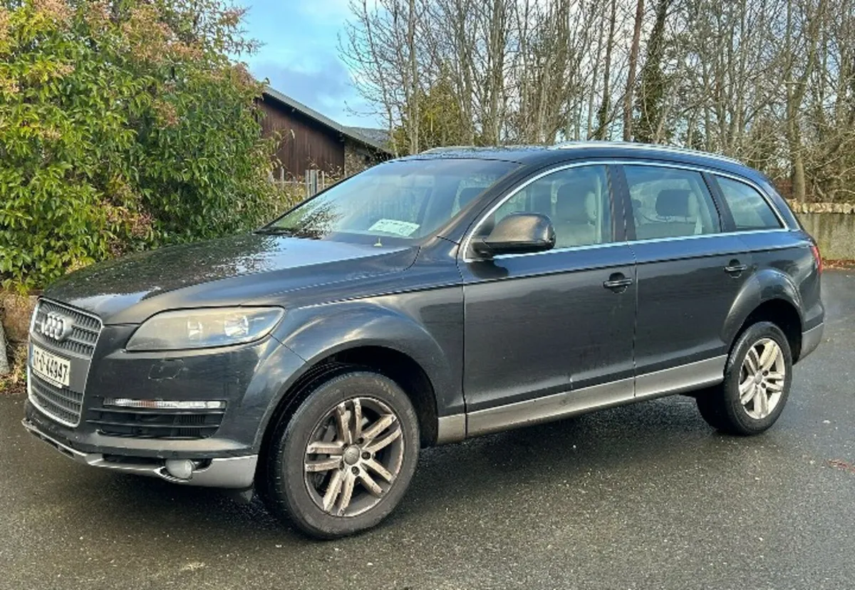 Audi Q7 - Image 4