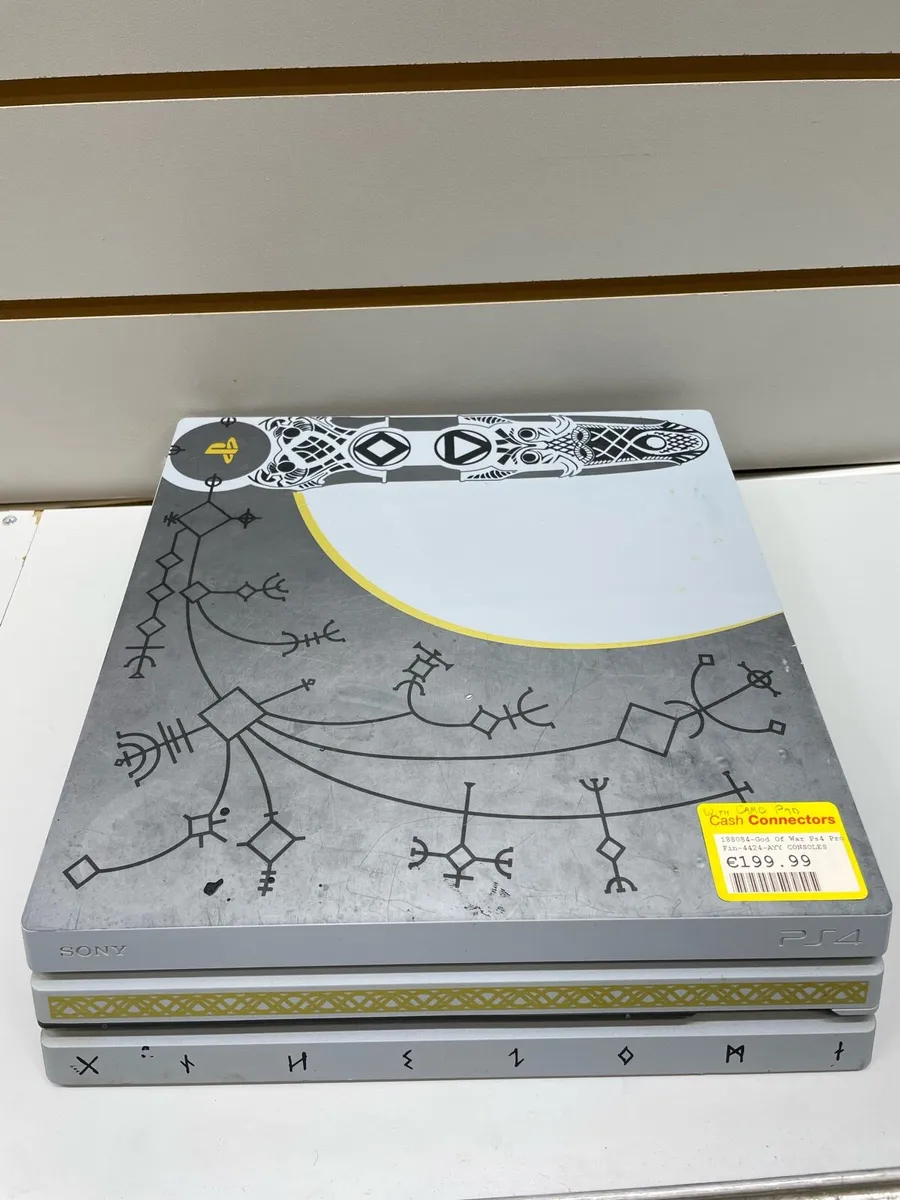 PS4 Pro God of War Special Edition - Image 2
