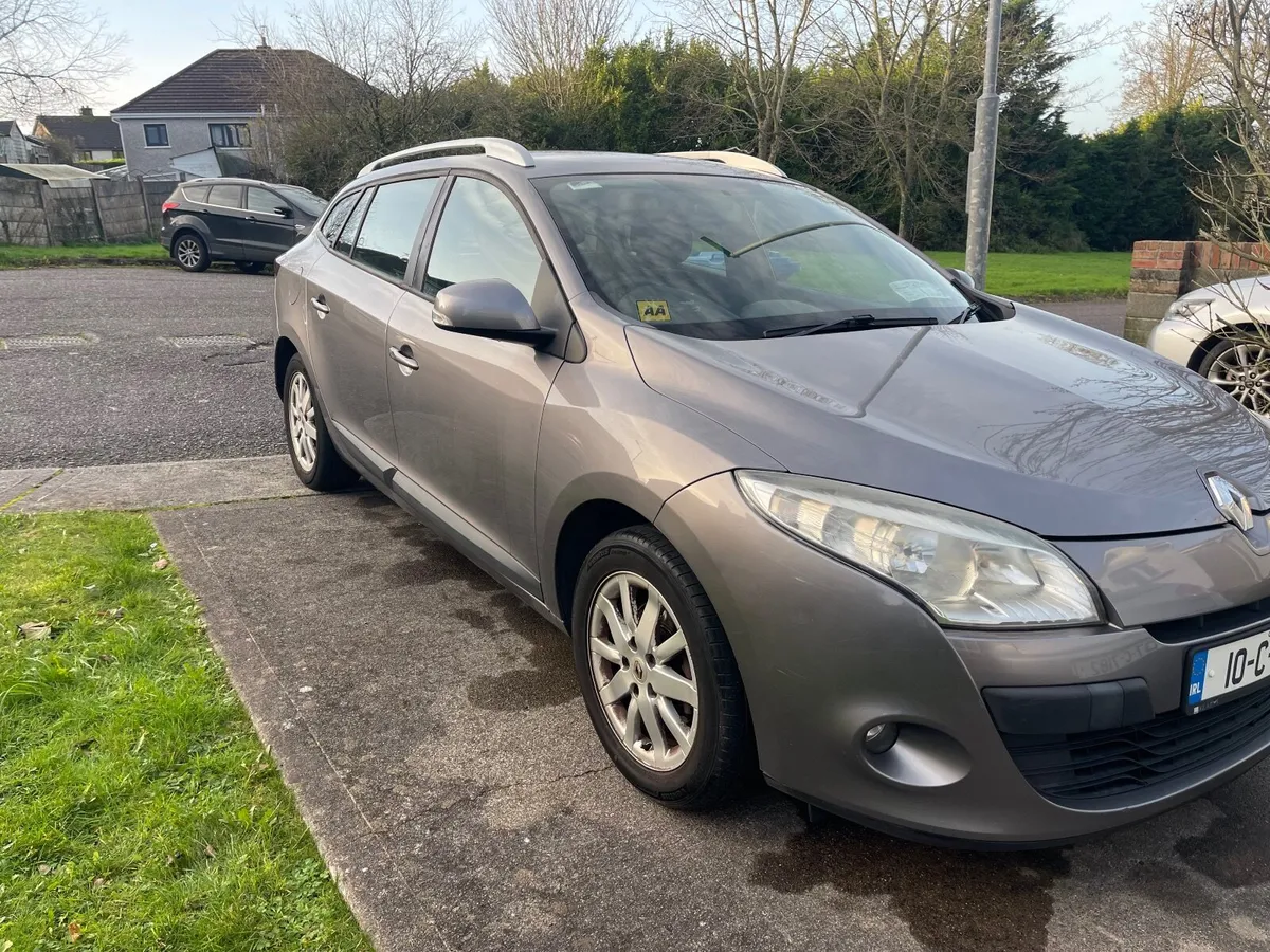 10 RENAULT MEGANE 1.5 DCI NEW NCT 08/26 - Image 2