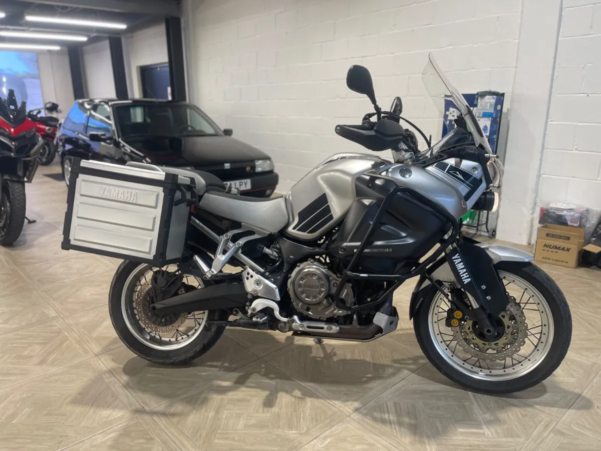 Yamaha XT 1200 Z Super Tenere 2010 - Image 3