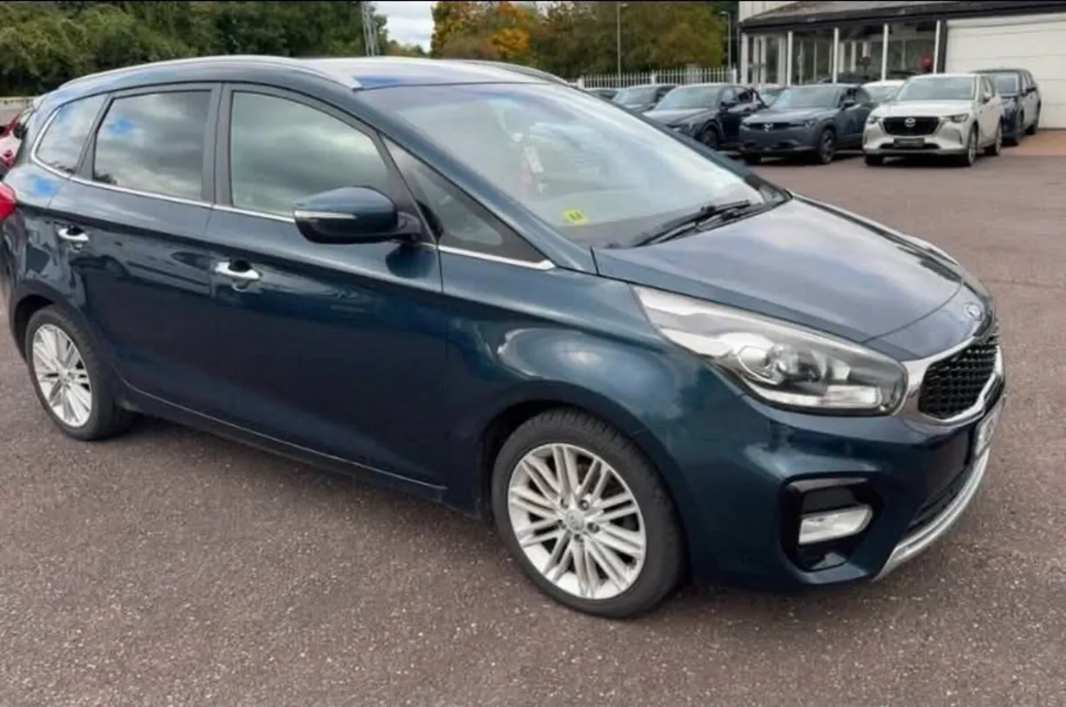 Kia Carens 2018 - Image 1