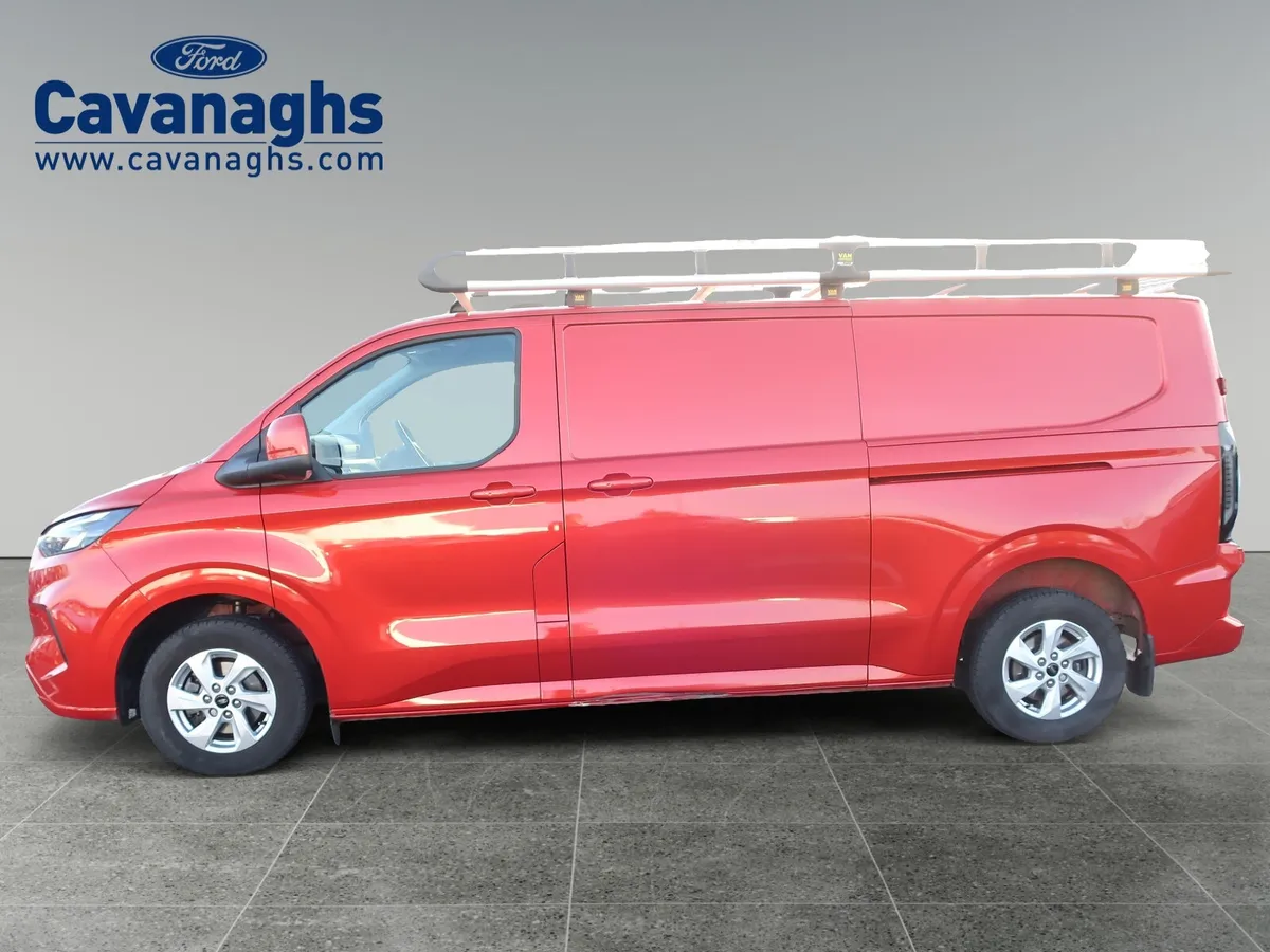 2025 Ford Transit Custom 320L Limited 2.0 - Image 2