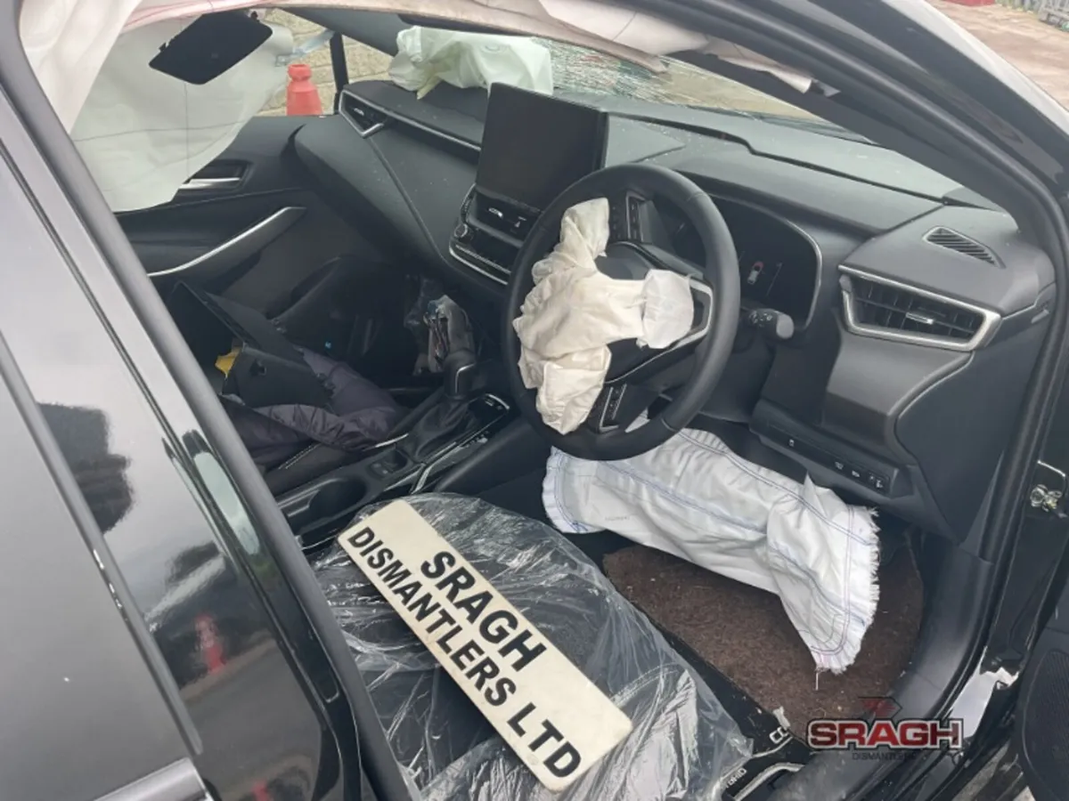 Toyota Corolla Collection - Image 4