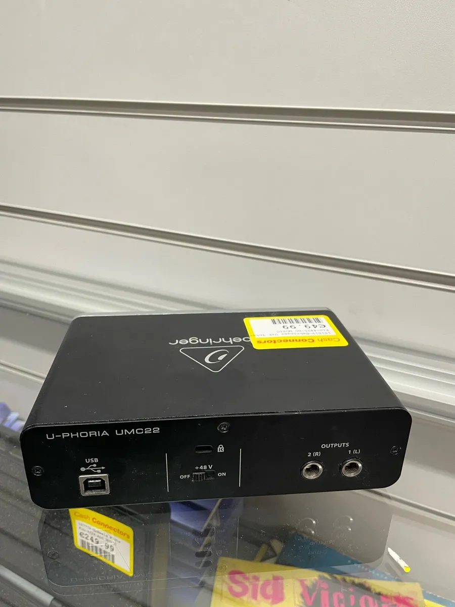 Behinger U-Phoria UMC22 Audio interface - Image 2