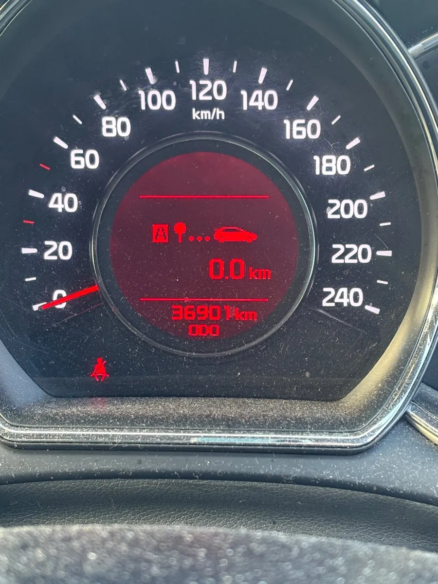 Kia Ceed 2014 - Image 1