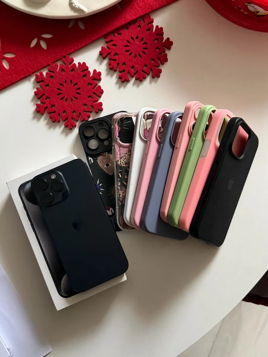 iPhone 15 PRO MAX 1TB blue titanium Unlocked - Image 1