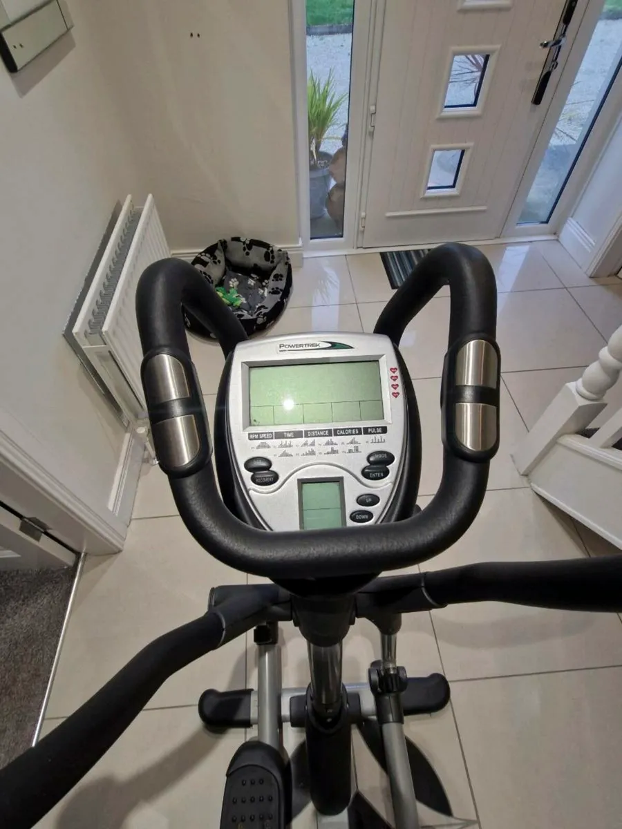 Powertrex cross trainer - Image 2