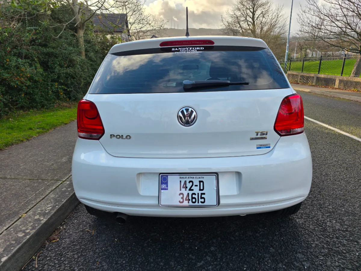 Volkswagen Polo Auto - Image 4