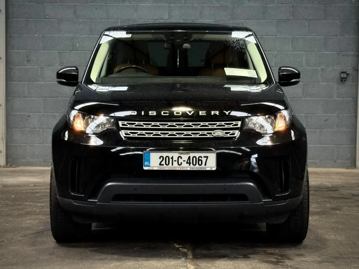 Land Rover Discovery 2.0 SD4 S 240PS AUTO // MINT - Image 2