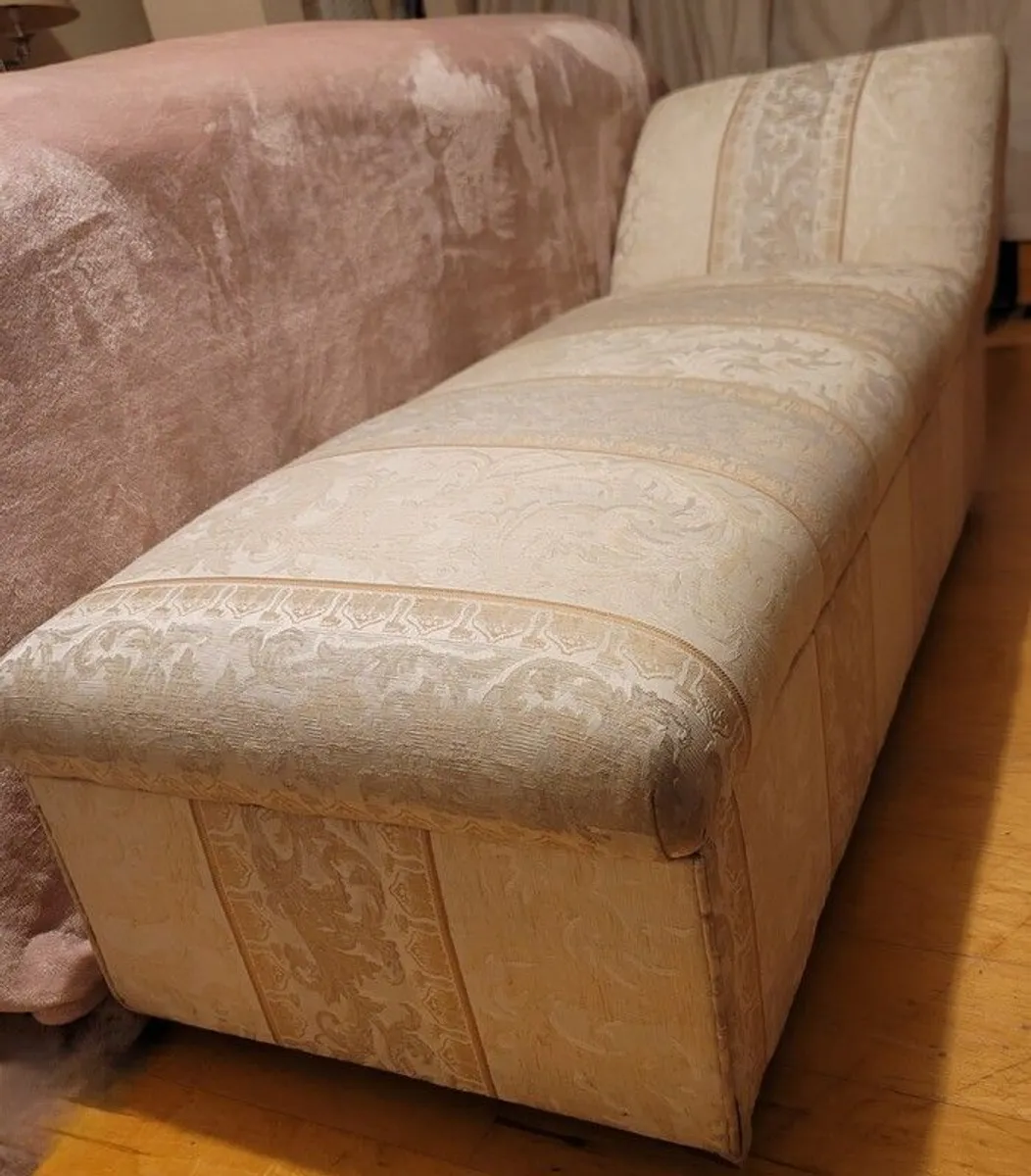 Chaise Lounge - Daybed/Seating with Storage - Image 4