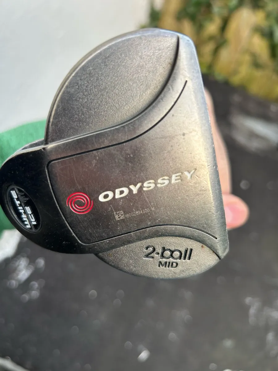 G425 ping irons and Odyssey Putter - Image 4