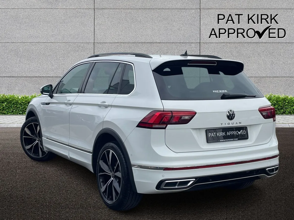 Volkswagen Tiguan Estate R-Line - Image 2