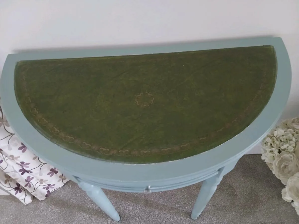 Console table - Image 4