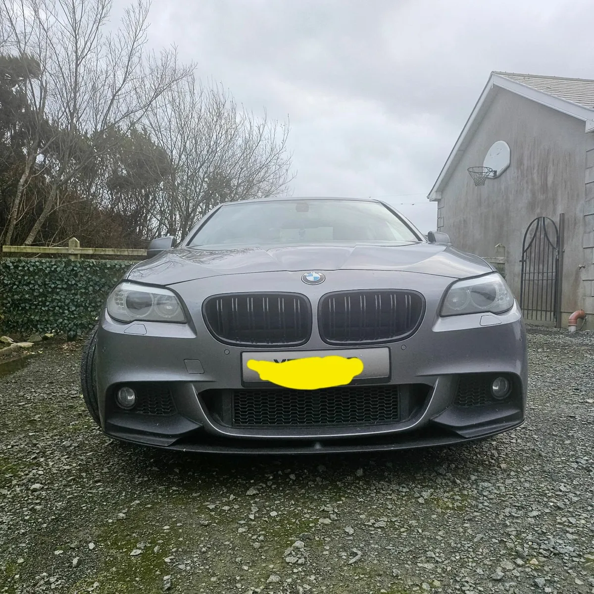BMW 5-Series 2011 - Image 3