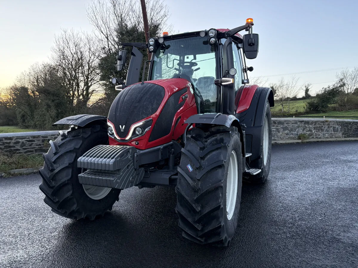 Valtra N135 Active Tractor - Just In ! - Image 3