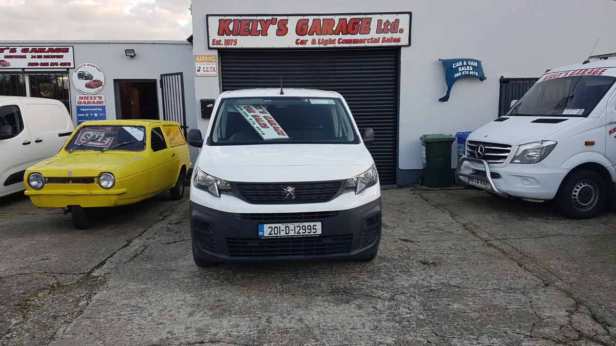 Peugeot Partner 201D HI SPECK MINT VAN VAT INVOICE - Image 4